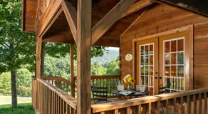Engadine Inn and Cabins - Image 5