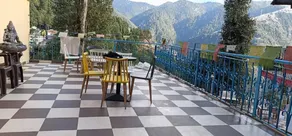 Goroomgo Arti guest house Dalhousie - Image 4