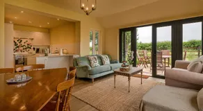Finest Retreats - Fox and Hare - Image 2