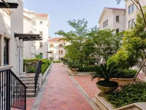 Longhai Kadakesi Cape Holiday Apartment One - Image 3