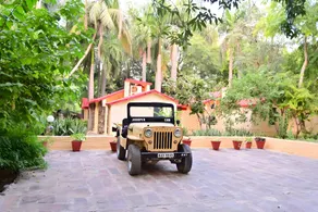 Leopard's Lair Resort - Image 5