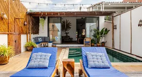 SeaSalt BeachFront Holiday Home, Private pool, 2 Bedroom house - Image 4
