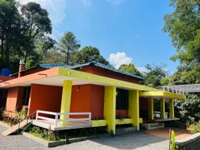 Casita Chain Tree Bungalow - Image 5