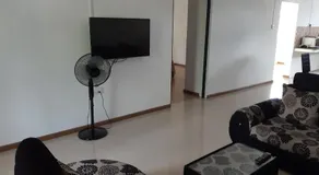Riverside Appartment - Image 2