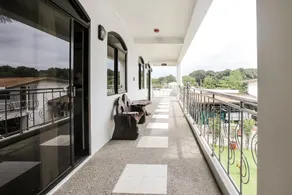 Patio Inn Hotel & Restaurant - Image 5