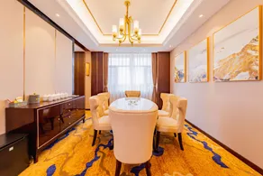Zhenjin International Hotel - Image 3