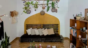 Casa das Irmãs - Só Mulheres - Women Only - Image 2