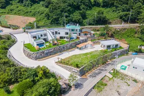 Yeosu Balib Pool Villa - Image 4