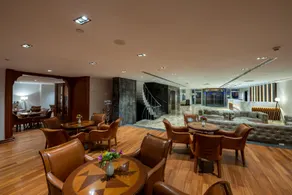 Plaza Crystal Hotel And Spa Taksim - Image 2