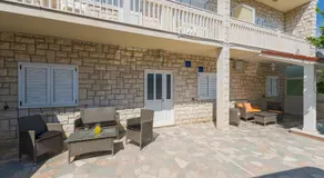 Villa Tomasovic with pool in Podstrana - Image 5