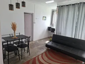 Cozy Apartment with optional airport transfer - Image 2
