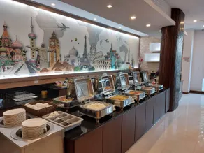 Vareena palace hotel - Image 4