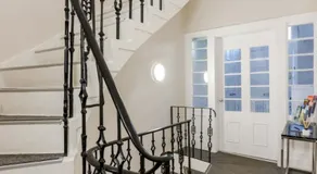 Dragon Suites - Edinburgh City Centre 2 Bed Apartment - Image 4