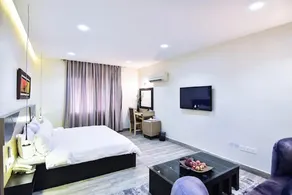 Pearl Gate Hotel - Image 2