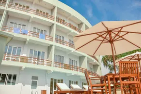 Hotel Refresh Blue - Image 5