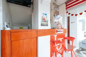 RedDoorz near Mercado del Lago - Image 2