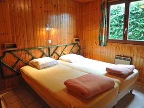 Cozy Holiday Home in Somme-Leuze with Private Garden - Image 2