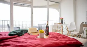 Modernes Apartment mit tollem Blick über die Stadt - Image 3