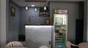 Cactus Hotel - Image 2