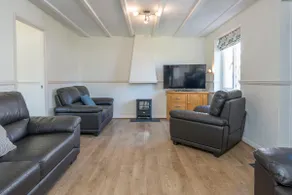 Ivy Tower Cottages - Image 2