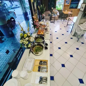 Central Place Hotel - Image 5