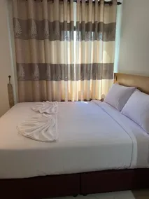 One Dream Hotel - Image 4
