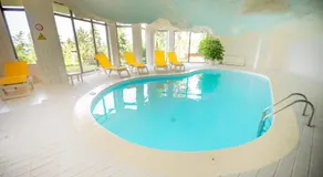 Clouds Apartment Alpin Luxury View and Pool - Image 4
