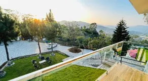 HUSNAIN RESORT by Saud khan - Image 2