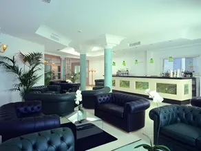 Palace Hotel Desenzano - Image 3