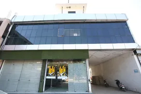 OYO 23101 Hotel Amarpali - Image 3