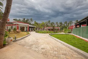 The Croft Resort - Premium Farm Stay - Image 3