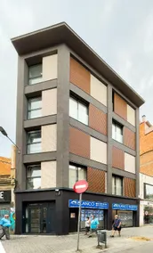 Barcelona Touch Apartments - Progres - Image 3