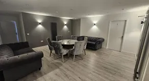 Rooms at The Royal in Kelty, Fife - Image 3