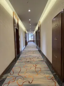Gongga Grand Hotel - Image 5