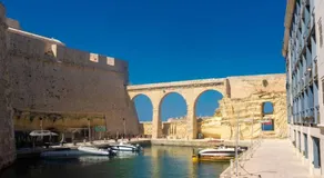 Suite Victory Authentic Maltese Duplex in Birgu - Image 5