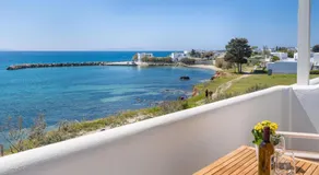 La Mer Seaside Apartments - Image 2