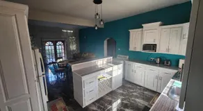 Airport Heights Apartment - Image 2