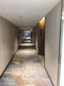 Fenghuang Kaibin Hotel - Image 5