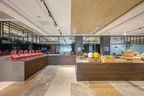 Atour Hotel Qingdao Wusi Square Xiaomai Island Seaview - Image 5