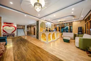 Hill River Resort By West Western -Property of the Year 2024-25 - Central Heated & Air Cooled, Near Mall Road - Image 2