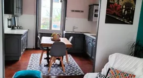 T2 de charme avec extérieur privatif - Image 4