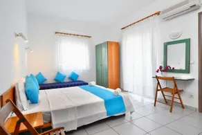 Studio Nikiti Beach - Image 5