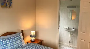 Barnfield Bed and Breakfast - Image 3