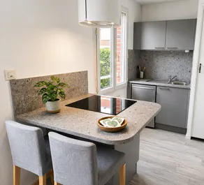 Le 28 Studio - Terrace & jardin Proche Tram - Image 3