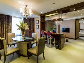 The Twenty First Century Hotel - Image 2