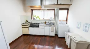 Apartment Hotel by Isesaki - Image 3