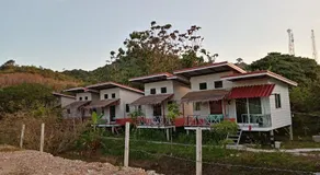 Lanta Dareen Garden Home - Image 4