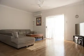 All Seasons Port Elliot Holiday House - Image 2