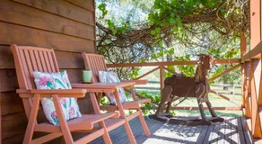 Silky Oak Cottage & Studio - Image 4