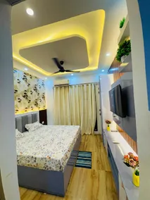 Couple stay - Image 2